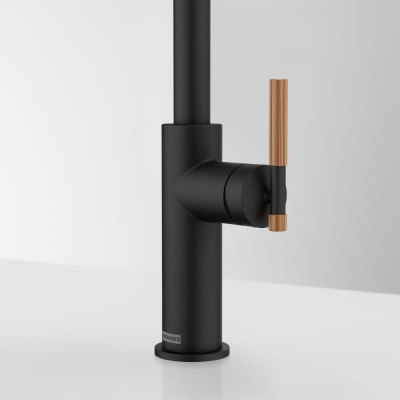 Змеишувач FRANKE Maris Stripes Semi Pro, гусеничный вилив, Bi-Matte Black/Copper (115.0747.680)