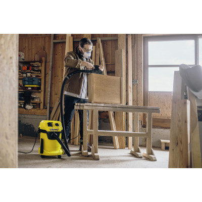 Господарський пилосос Karcher WD 3 P V-17/4/20(1.628-170.0)