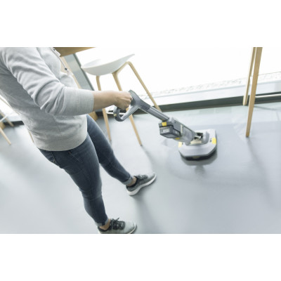 Підлогомийно-всмоктувальна машина Karcher BR 30/1 C Bp Pack 18В/3,0 Агод(1.783-050.0)