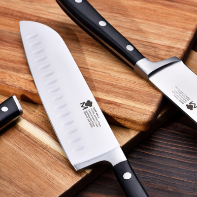 
              Ніж кухонний сантоку MasterPro Foodies collection, 17,5 см (BGMP-4311)
                          