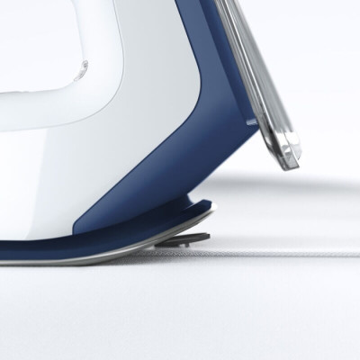 Парогенератор Braun CareStyle 7 Pro IS 7143 WH