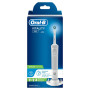 Зубна щітка Braun Oral-B Vitality PRO Cross Action D100.424.1