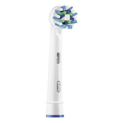 Зубна щітка Braun Oral-B Cross Action PRO 500