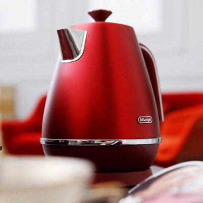 Электрочайник DeLonghi KBI 2001 R
