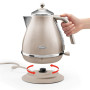 Электрочайник DeLonghi KBOT 2001 BG