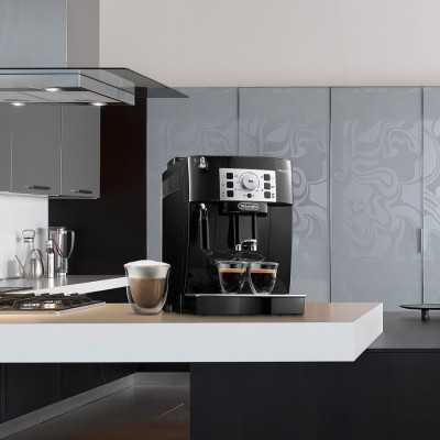 Кофемашина DeLonghi ECAM 22.105 B