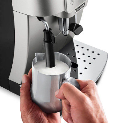 Кавомашина DeLonghi Magnifica Start ECAM 220.31.SSB