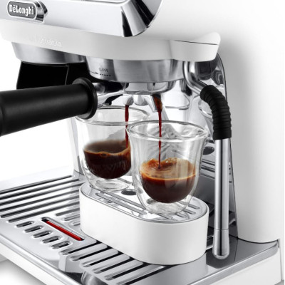 Кавоварка DeLonghi La Specialista Arte EC 9155 W