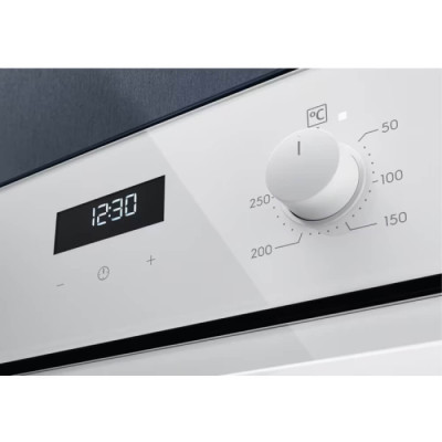 Духова шафа електрична Electrolux EOF5F50BV