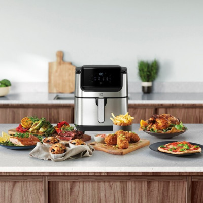 Аэрофритюрниця Electrolux E6AF1-6ST