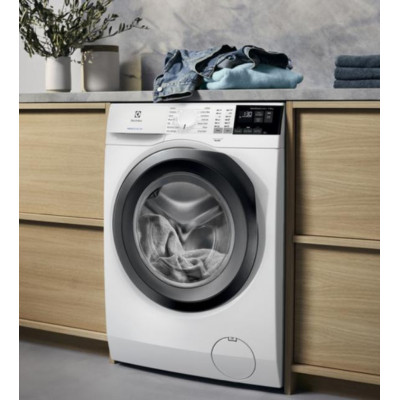 Пральна машина Electrolux PerfectCare 600 EW6S427BUI