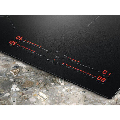 
Варильна поверхня електрична Electrolux EIS82453IZ
