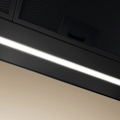 Кухонна витяжка Electrolux  LFT816K