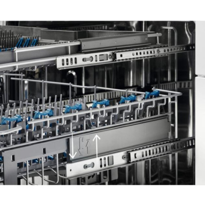 Посудомийна машина вбудована Electrolux ETM43211L