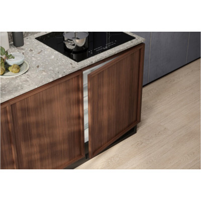 Холодильник вбудований ELECTROLUX LSB2AE82S