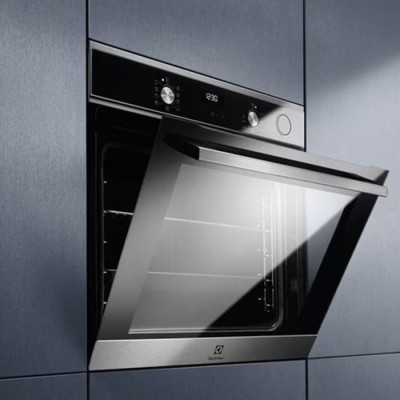 Духова шафа електрична Electrolux EOC5E70X