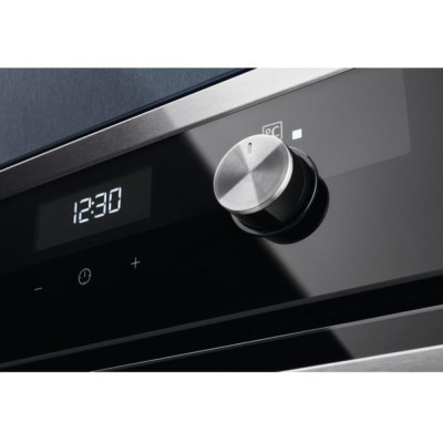 Духова шафа електрична Electrolux SteamBake PRO 600 OKD5C70X