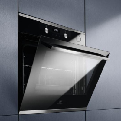 Духова шафа електрична Electrolux SteamCrisp PRO 700 OKC5H50X