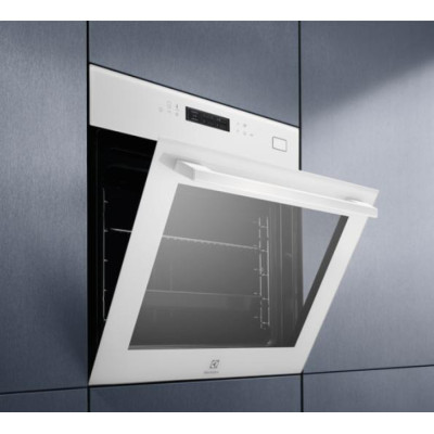 Духова шафа електрична Electrolux SteamBoost Pro 800 EOB7S31V