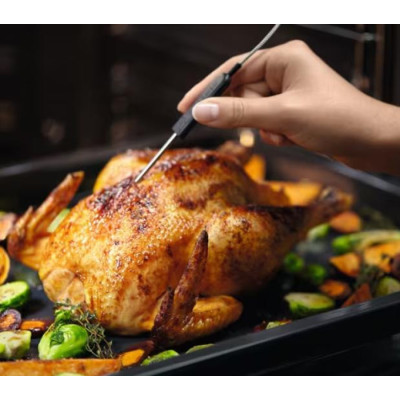 Духова шафа електрична Electrolux SteamBoost Pro 800 EOB7S31V