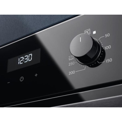 Духова шафа електрична Electrolux SteamBake PRO 600 OKD5C51Z