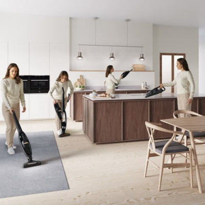 Пилесос Electrolux WQ61-42GG