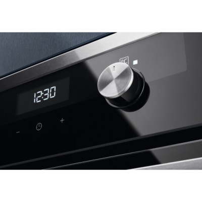 Духова шафа електрична Electrolux SteamBake Pro KODEC75X