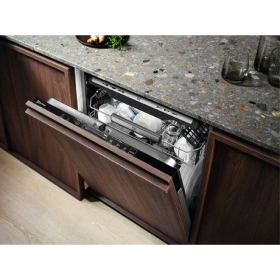 
Посудомийна машина вбудована Electrolux EEC967310L
