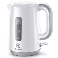 Електрочайник Electrolux EEWA 3330