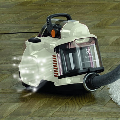 Пилосос Electrolux ESPC74SW