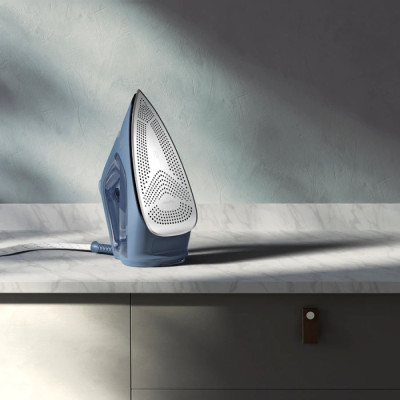 Праска Electrolux Refine 700 E7SI1-8DB