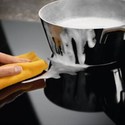 Варильна поверхня індукційна Electrolux LIV63431BK