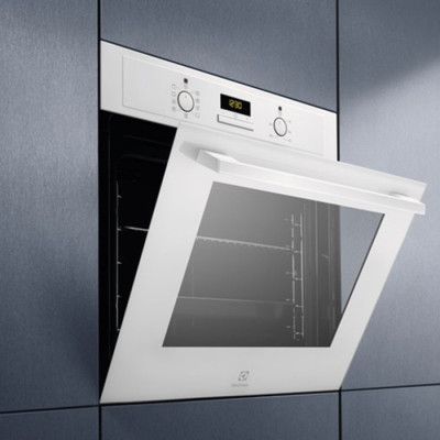 Духова шафа електрична Electrolux EOD6F77WV