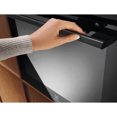 
Духова шафа електрична Electrolux LOF6P37Z
