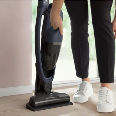 Пилосос акумуляторний Electrolux 300 Cordless Cleaner ES31C183DB