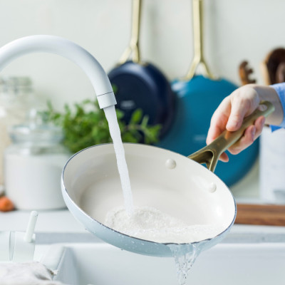 
              Набір сковорідок GreenPan Shades, 20+24+28 см з керамічним покриттям (CC009019-001)
                          