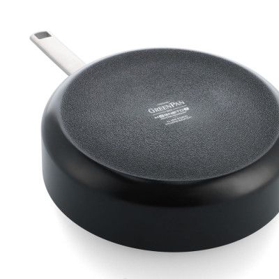 Сотейник з кришкою GreenPan Evolution, 26 см, 3,7 л з керамічним покриттям, чорний (CC007086-001)