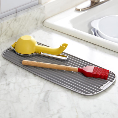 Килимок для сушки посуду KitchenAid Sinkware, 43 х 18 см (KEG186OHGSA)