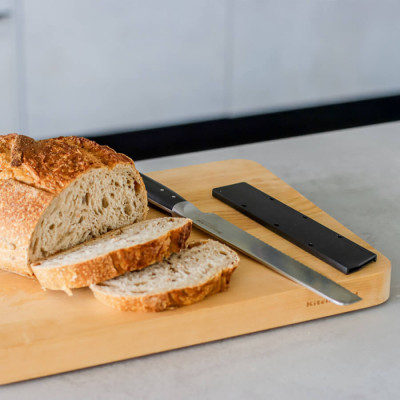 Ніж для хліба KitchenAid Coreline з захисним чохлом для леза, 20 см (KOG8IRSSOHOBA)