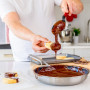 
Ложка для сервіровки KitchenAid Classic, 34 см, червоний (KHA003OHEREG)
