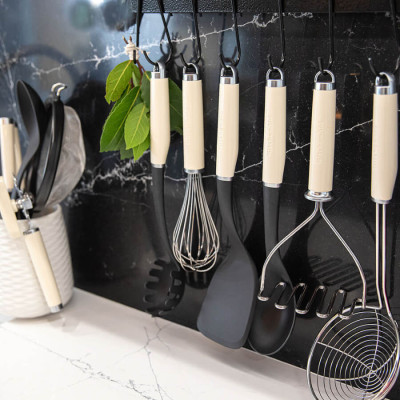 Прес для картоплі KitchenAid Coreline, 27 см (KAG008OHACE)