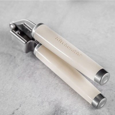 Прес для часнику KitchenAid Coreline, 19 см (KAG132OHACE)