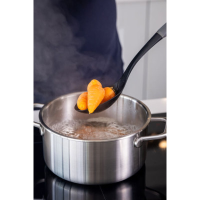 Ложка для сервіровки з прорізами KitchenAid Coreline, 34 см (KAS004OHCGG)