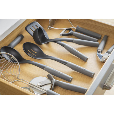 Ложка для сервіровки з прорізами KitchenAid Coreline, 34 см (KAS004OHCGG)