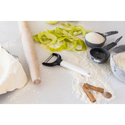 
Овочечистка горизонтальна KitchenAid Classic, 18 см, білий (KHA145OHPNG)
