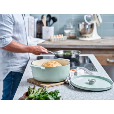 Каструля чавунна з кришкою KitchenAid, 26 см, 5,2 л, колір фісташковий (CC007434-001)