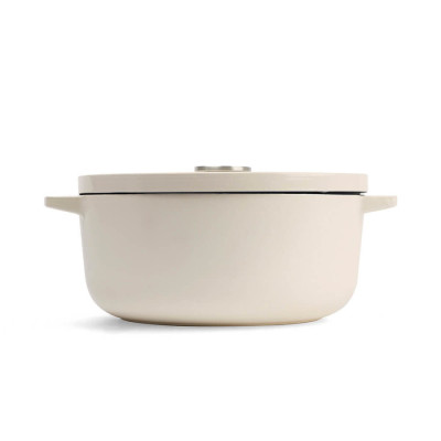 Каструля чавунна з кришкою KitchenAid, 26 см, 5,2 л, колір мигдальний крем (CC006059-001)