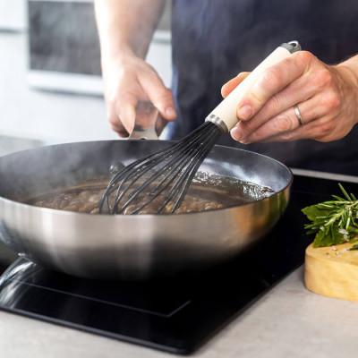 Вінчик KitchenAid Coreline, 27 см, кремовий (KAG0640OHACE)