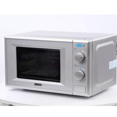 Мікрохвильова піч Zanussi ZFM20100SA
