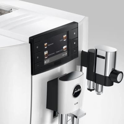 Кавоварка автоматична Jura E8 Piano White ED